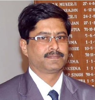 Dr. Vinod Dhingra